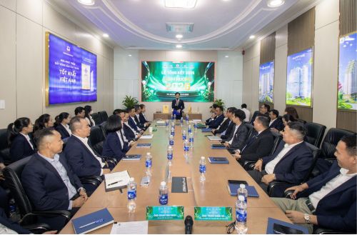 VẠN XUÂN GROUP TỔ CHỨC LỄ TỔNG KẾT NĂM 2025 & ĐỊNH HƯỚNG HOẠT ĐỘNG NĂM 2026