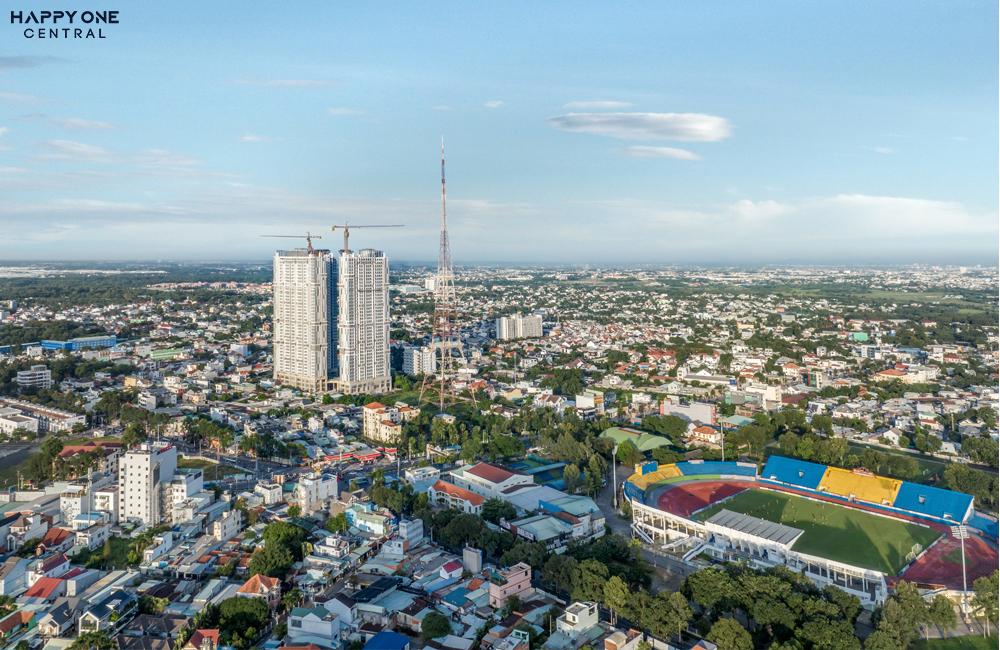 Happy One Central: Hoàn thiện mặt ngoài, tiến tới khánh thành cầu kính trên không